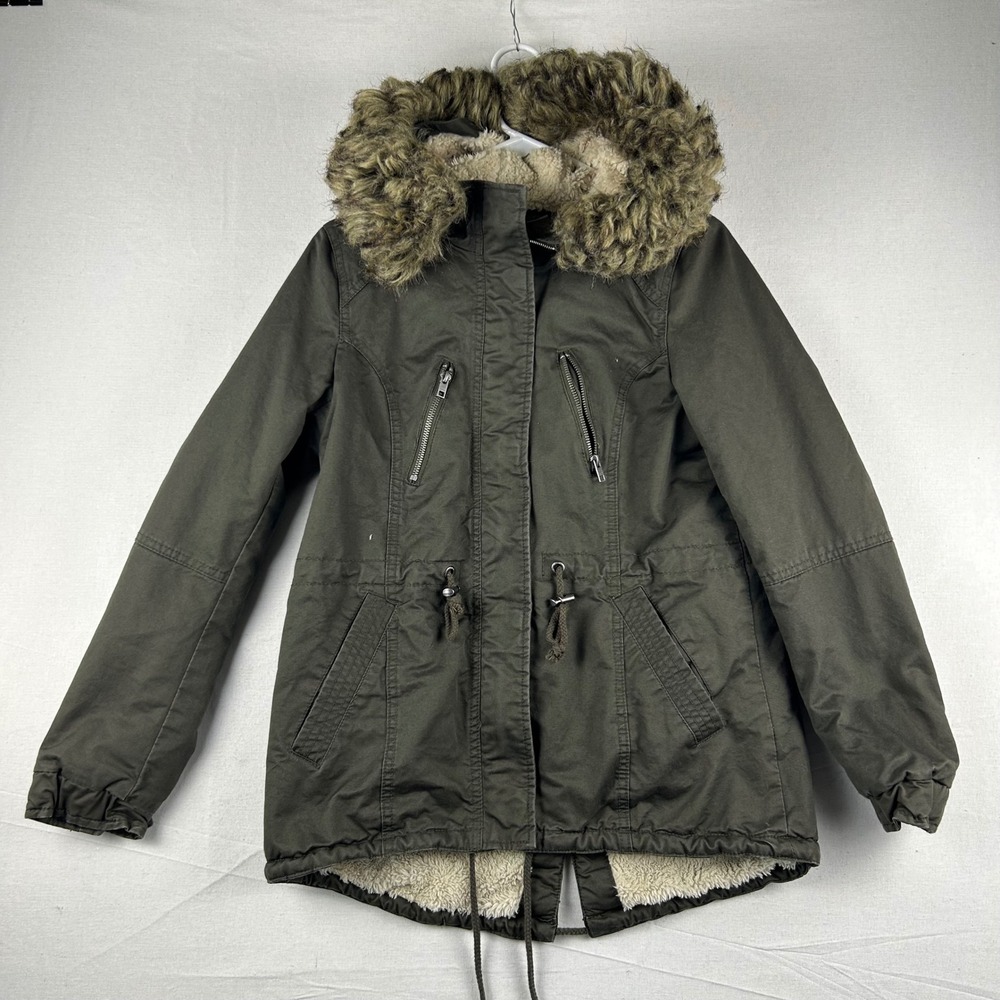 HM Divided Olive Green Faux Fur Hood Sherpa Lined Parka Jacket Size 6 O/N 169740